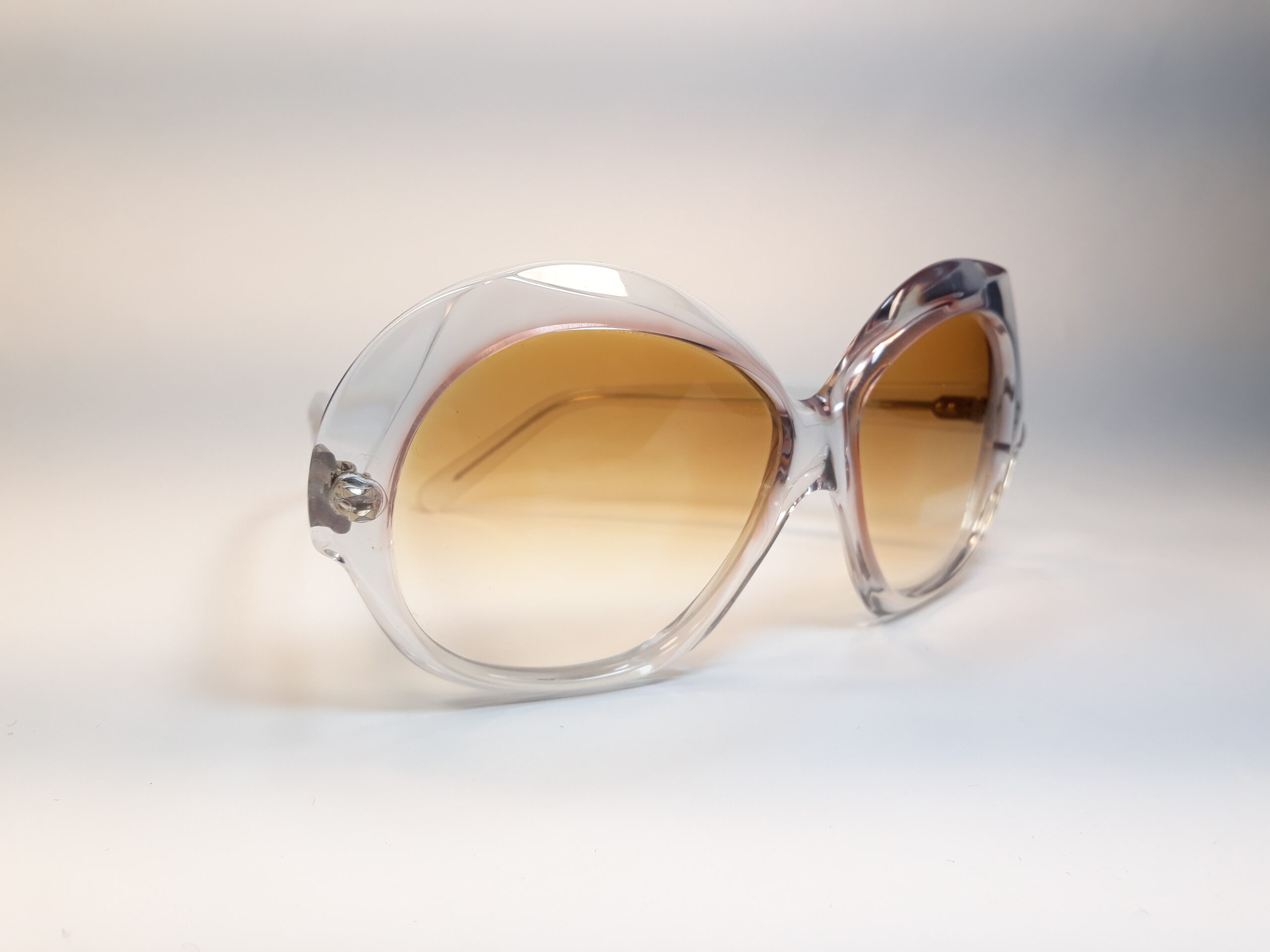 Damen Vintage-Sonnenbrille, 1970er/80er-Jahre 2 Damen Vintage-Sonnenbrille, 1970er/80er-Jahre – Bild 2